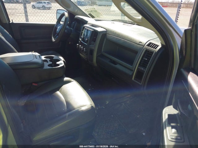 1C6RR6FGXLS116617 RAM 1500 Classic Tradesman 4x2 6&#039;4 Box