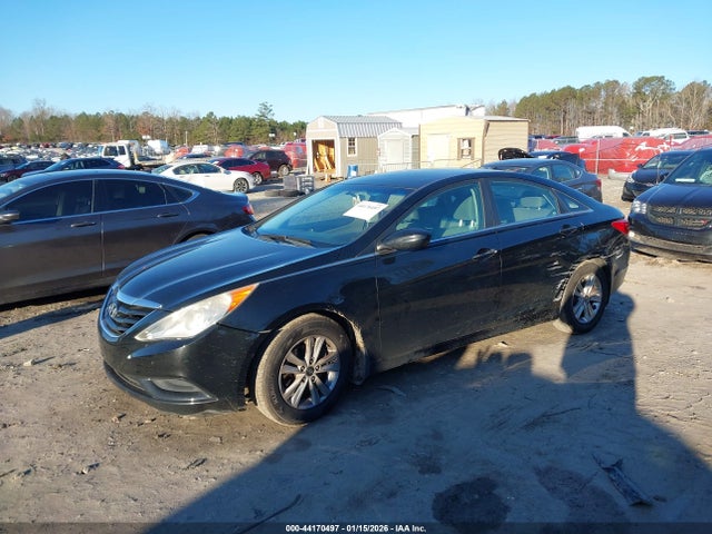 2011 HYUNDAI SONATA 5NPEB4AC8BH155790 Photo 1