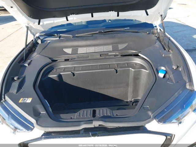 3FMTK3R70RMA47009 Ford Mustang Mach-e Premium