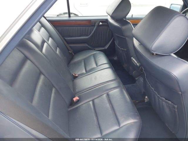 1995 MERCEDES-BENZ E WDBEB31E3SC204898 Photo 7