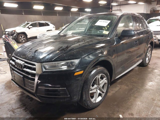 2018 Audi Q5 2.0t Premium/2.0t Tech Premium მანქანა იყიდება აუქციონზე, vin: WA1ANAFY5J2051339, აუქციონის ნომერი: 44170581