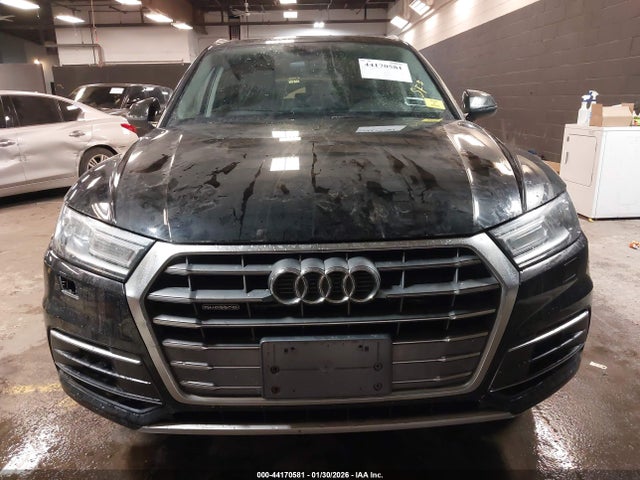 2018 Audi Q5 2.0t Premium/2.0t Tech Premium მანქანა იყიდება აუქციონზე, vin: WA1ANAFY5J2051339, აუქციონის ნომერი: 44170581