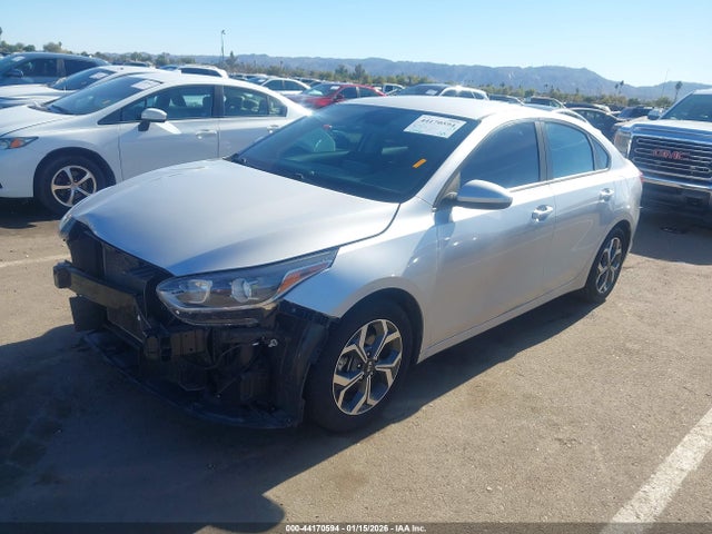 3KPF24AD6KE059657 KIA Forte Lxs