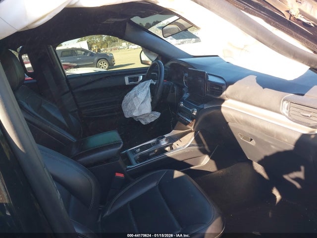 2020 FORD EXPLORER 1FMSK8DH1LGC02628 Photo 4