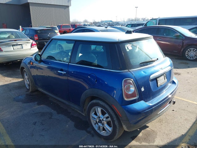 2012 MINI COOPER WMWSU3C51CT264009 Photo 2