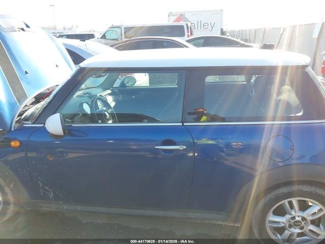 2012 MINI COOPER WMWSU3C51CT264009 Photo 5