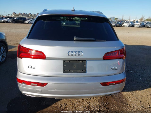 WA1BNAFY1J2126493 Audi Q5 2.0t Premium