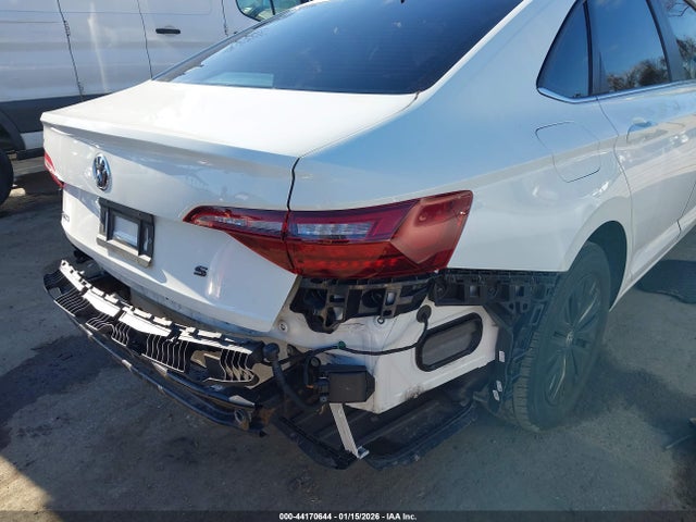 44170644 :رقم المزاد ، 3VWC57BU5MM077423 vin ، 2021 Volkswagen Jetta 1.4t R-line/1.4t S/1.4t Se مزاد بيع