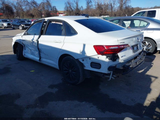 44170644 :رقم المزاد ، 3VWC57BU5MM077423 vin ، 2021 Volkswagen Jetta 1.4t R-line/1.4t S/1.4t Se مزاد بيع