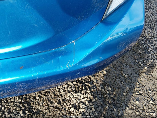 JTDKDTB30F1577894 Toyota Prius C Two