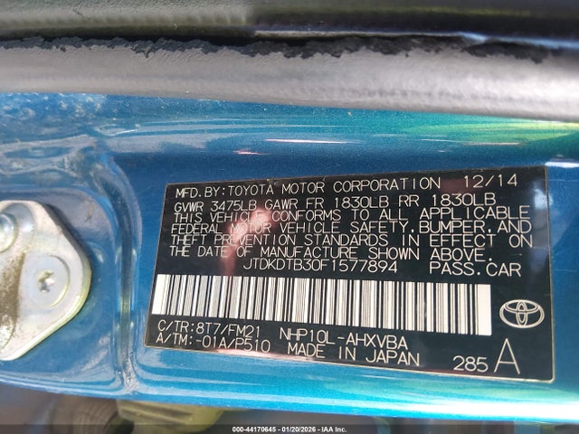 JTDKDTB30F1577894 Toyota Prius C Two