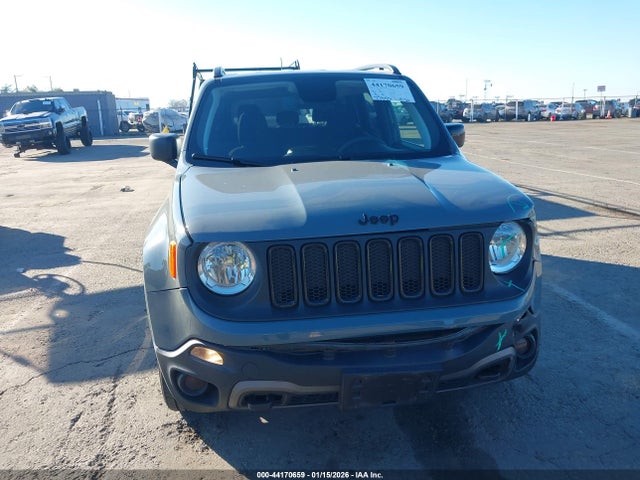 ZACCJBAB6JPH54747 Jeep Renegade Upland Edition 4x4