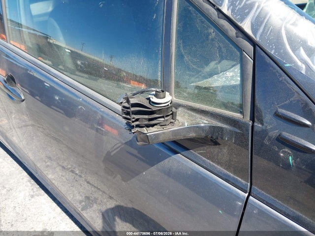 Toyota Prius Prime Plus 2018 JTDKARFP5J3092690 Image 18