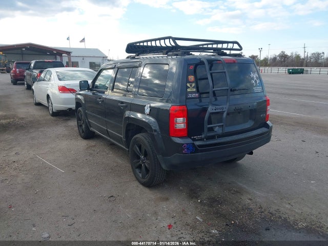 1C4NJPBA1ED813817 Jeep Patriot Altitude
