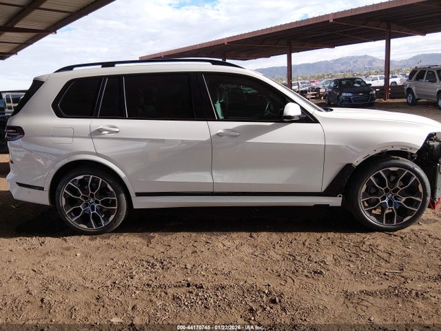 5UX23EM06R9V80711 BMW X7 Xdrive40i