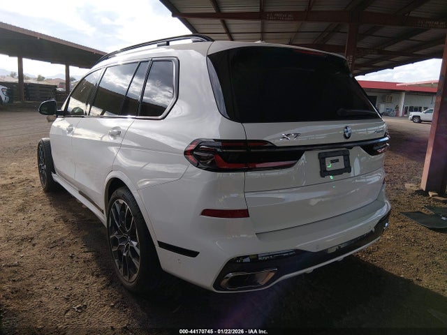 2024 BMW X7 5UX23EM06R9V80711 Photo 2