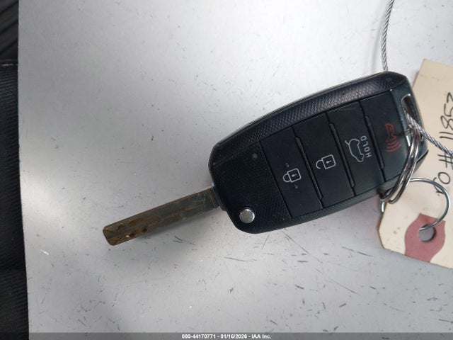 KIA SOUL + 2018 KNDJP3A5XJ7527533 Image 11