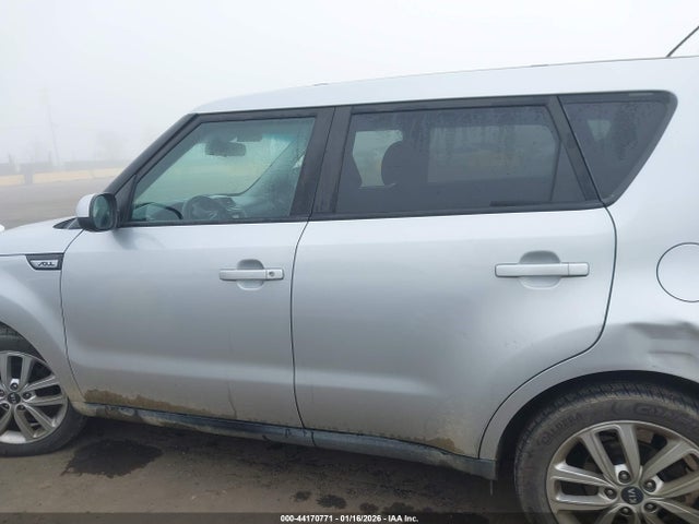KIA SOUL + 2018 KNDJP3A5XJ7527533 Image 15