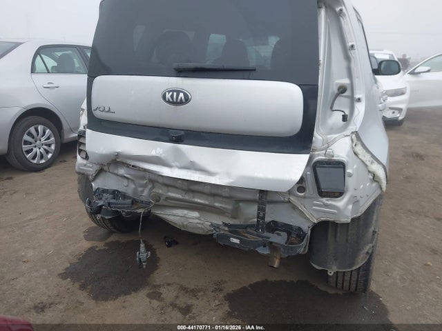 KIA SOUL + 2018 KNDJP3A5XJ7527533 Image 6
