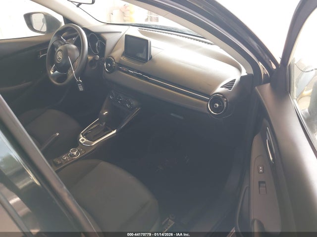 3MYDLBYV3HY176063 Toyota YARIS IA