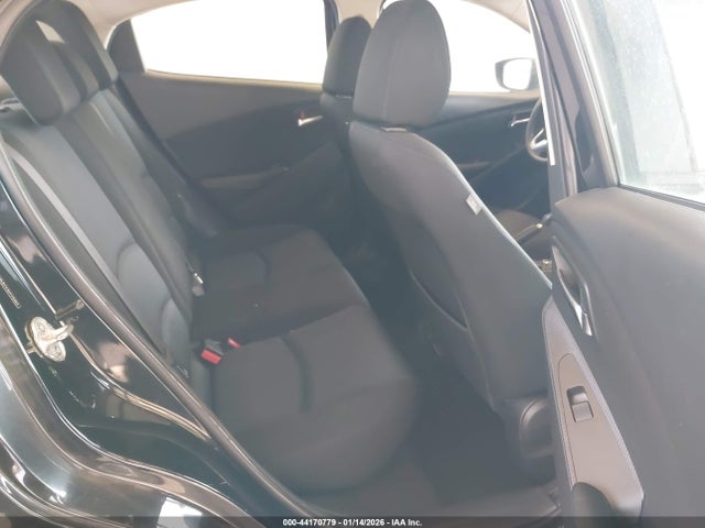 3MYDLBYV3HY176063 Toyota YARIS IA