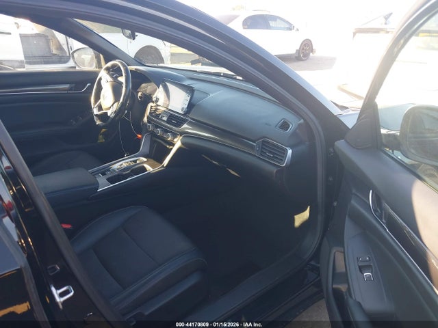 2022 HONDA ACCORD HYBRID 1HGCV3F26NA046265 Photo 4