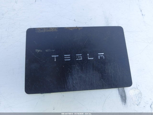 2023 TESLA MODEL Y 7SAYGDEE1PF636340 Photo 10
