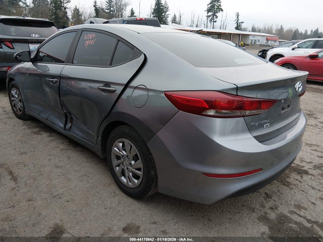 KMHD74LF8JU593925 Hyundai ELANTRA SE