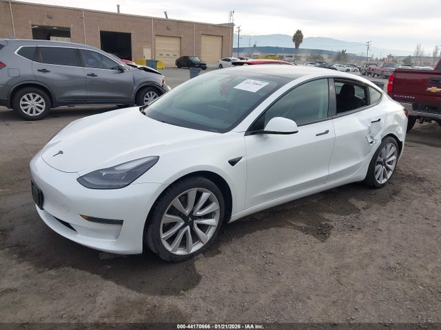 2021 Tesla Model 3 Standard Range Plus Rear-wheel Drive მანქანა იყიდება აუქციონზე, vin: 5YJ3E1EA8MF942729, აუქციონის ნომერი: 44170866