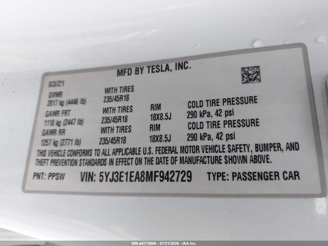2021 Tesla Model 3 Standard Range Plus Rear-wheel Drive მანქანა იყიდება აუქციონზე, vin: 5YJ3E1EA8MF942729, აუქციონის ნომერი: 44170866