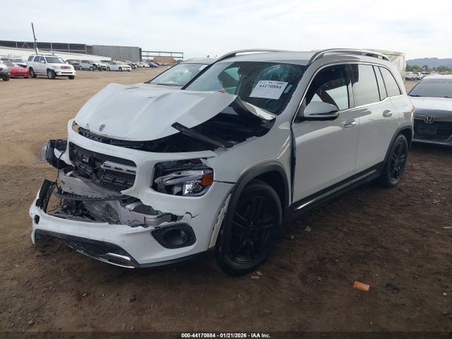 44170884 :رقم المزاد ، WDC4M4HB3LW011363 vin ، 2020 Mercedes-benz Glb 250 4matic مزاد بيع