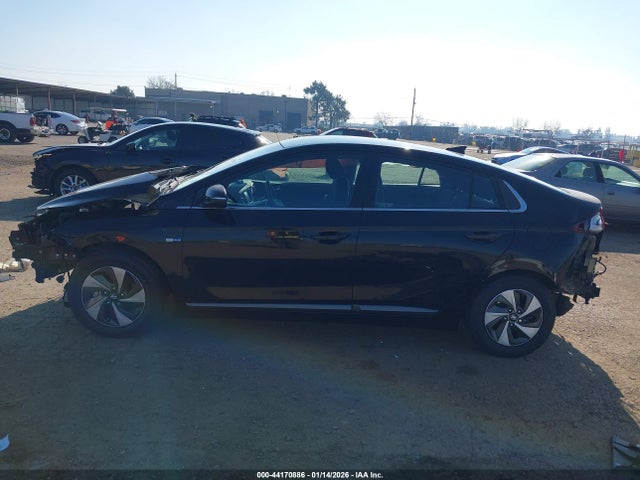 KMHC75LC0KU144344 Hyundai Ioniq Hybrid Sel