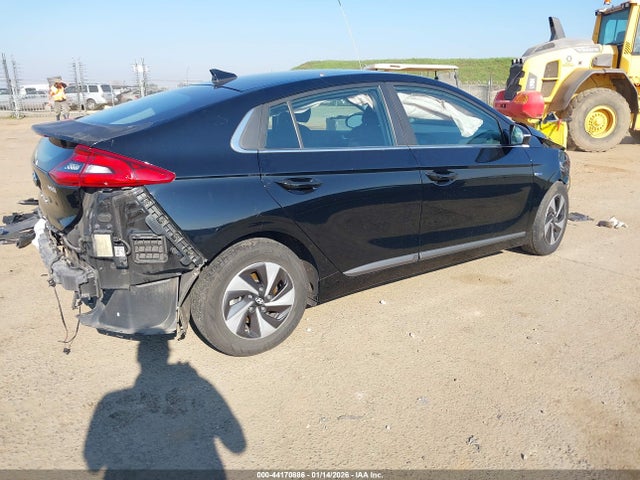 KMHC75LC0KU144344 Hyundai Ioniq Hybrid Sel