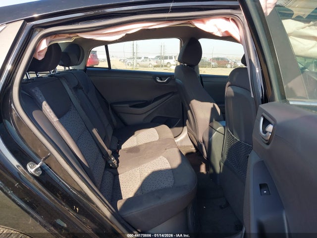 KMHC75LC0KU144344 Hyundai Ioniq Hybrid Sel