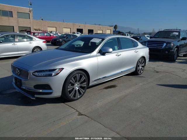 2021 VOLVO S90 LVYA22ML4MP196528 Photo 1