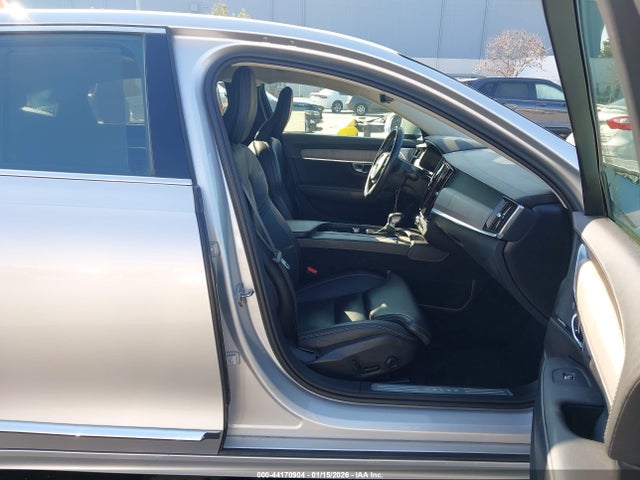 2021 VOLVO S90 LVYA22ML4MP196528 Photo 4