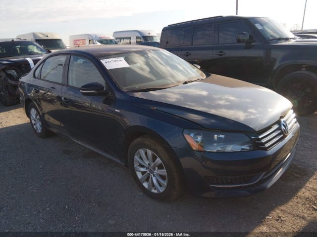 2014 VOLKSWAGEN PASSAT 1VWAT7A34EC084632