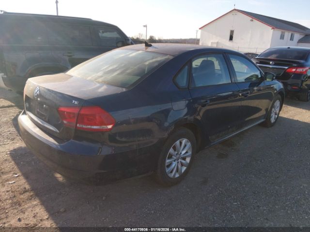 2014 VOLKSWAGEN PASSAT 1VWAT7A34EC084632 Photo 3