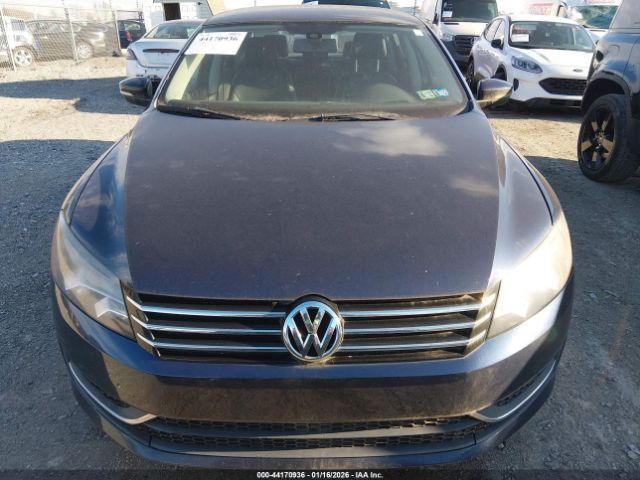 2014 VOLKSWAGEN PASSAT 1VWAT7A34EC084632 Photo 5