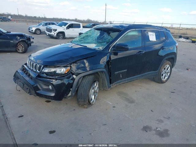 3C4NJDBN7ST589069 Jeep Compass Latitude 4x4