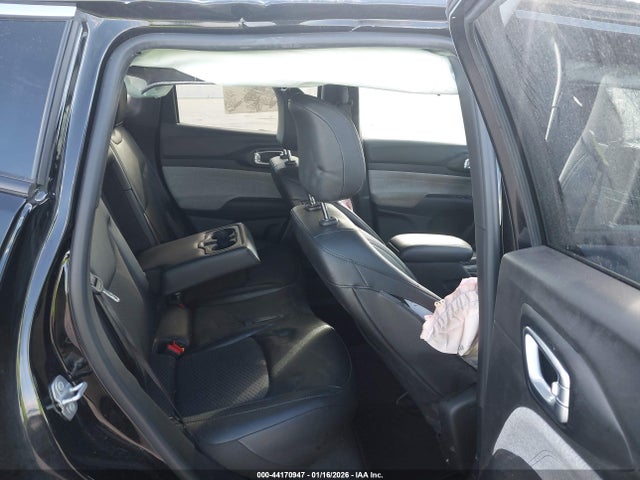3C4NJDBN7ST589069 Jeep Compass Latitude 4x4