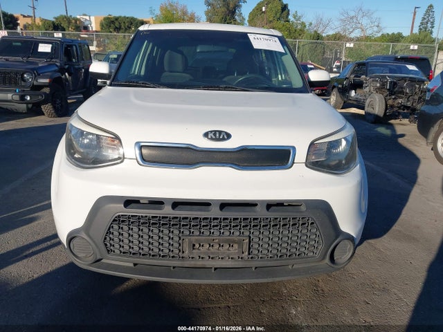 KIA Soul 2015 KNDJN2A2XF7793602 Image 13