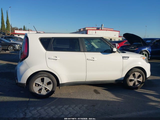 KIA Soul 2015 KNDJN2A2XF7793602 Image 14