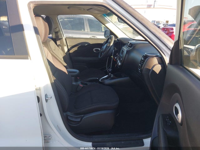 KIA Soul 2015 KNDJN2A2XF7793602 Image 5