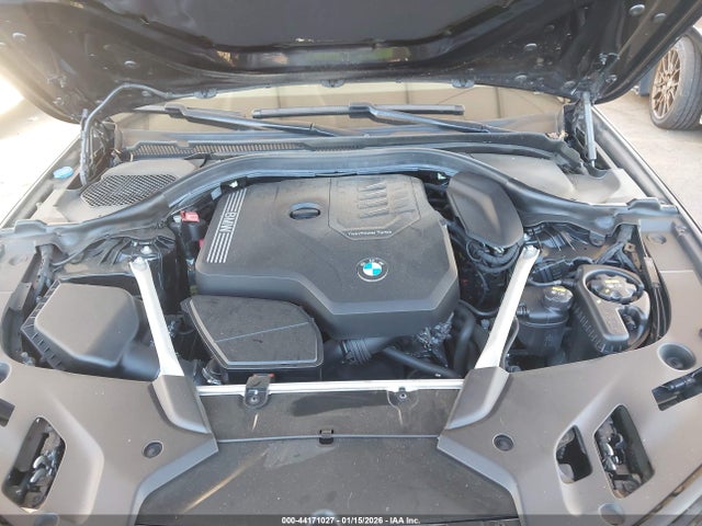 WBA53BH09MWW97326 BMW 530I