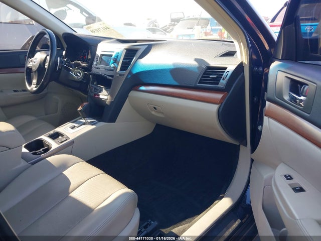Продажа на аукционе авто 2013 Subaru Outback 2.5i Limited, vin: 4S4BRBKC3D3259034, номер лота: 44171030