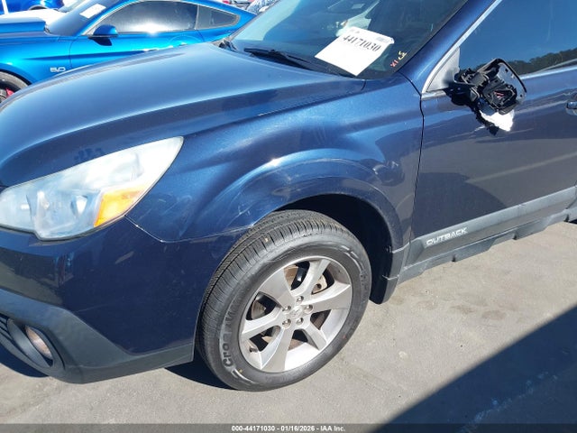 Продажа на аукционе авто 2013 Subaru Outback 2.5i Limited, vin: 4S4BRBKC3D3259034, номер лота: 44171030