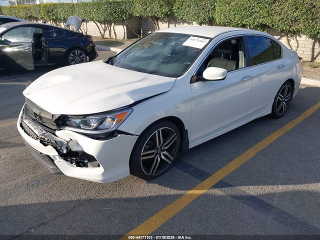 1HGCR2F56HA137484 Honda Accord Sport