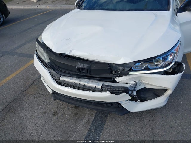 1HGCR2F56HA137484 Honda Accord Sport