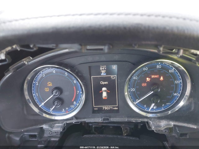5YFBURHE8KP930903 Toyota COROLLA SE